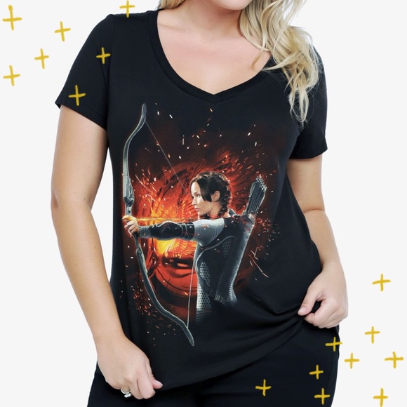 NWT Torrid Huger Games Catching Fire Tee size 1 / US size 14/16 - Picture 1 of 8